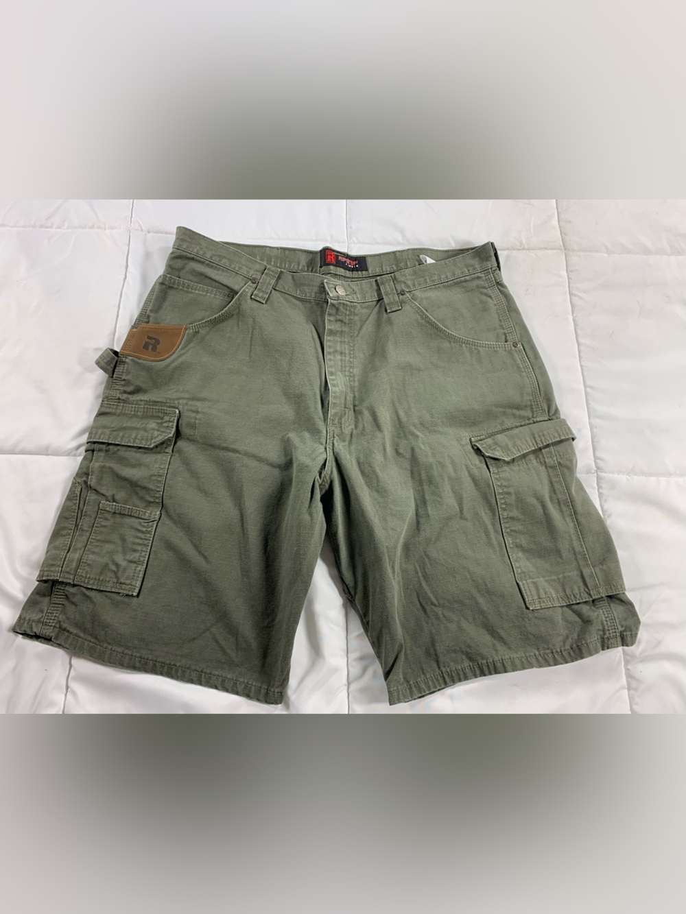 Pre loved RIPSTOP shorts mens size 38